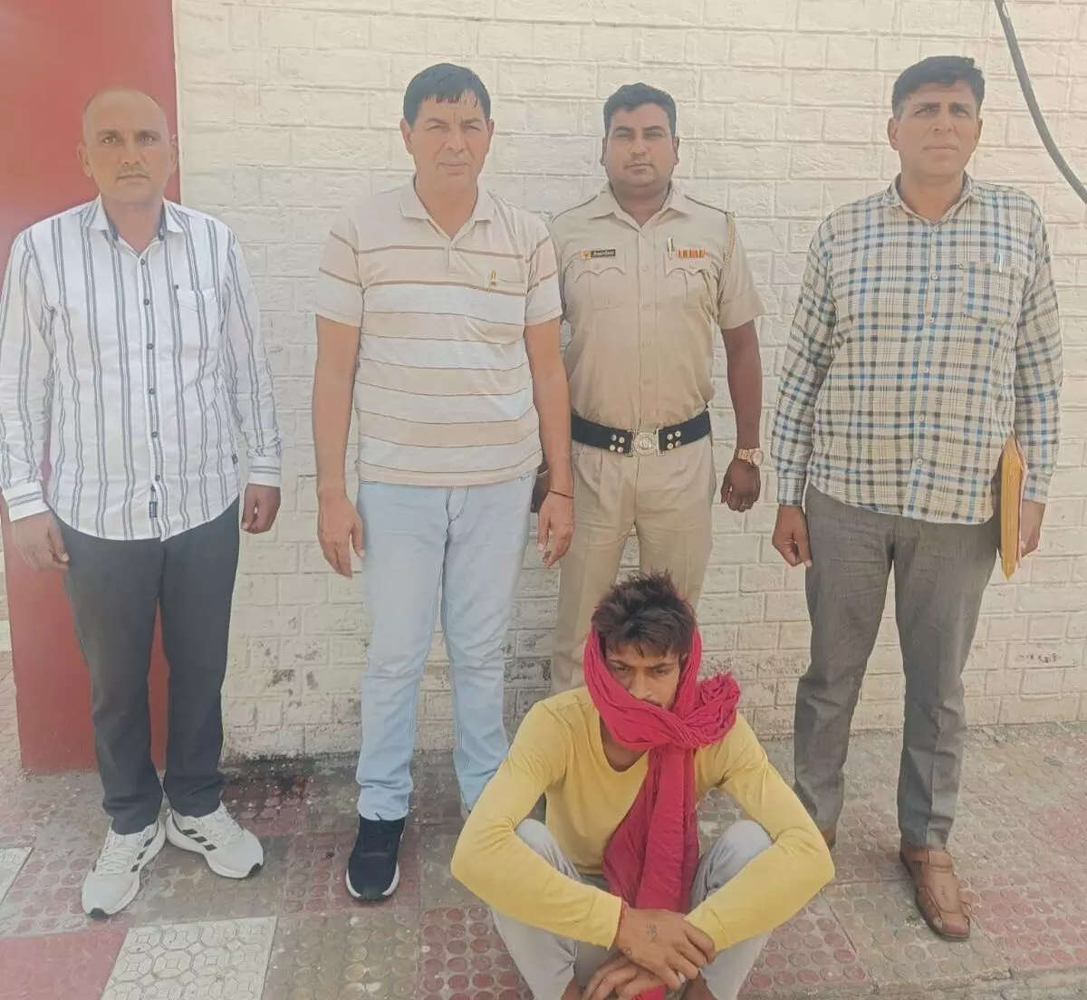 कैथल पुलिस ने किया ऑपरेशन अपराधियों में मचा हड़कंप कैथल पुलिस ने किया ऑपरेशन अपराधियों में मचा हड़कंप
