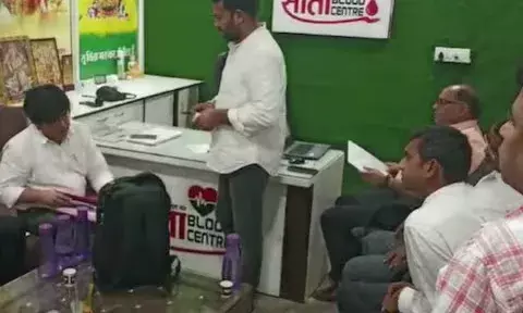 Sikar News -ब्लड चढ़ाने के बाद तीन महिलाओं की तबीयत बिगड़ी ,एक गर्भवती महिला की मौत Sikar News -ब्लड चढ़ाने के बाद तीन महिलाओं की तबीयत बिगड़ी ,एक गर्भवती महिला की मौत