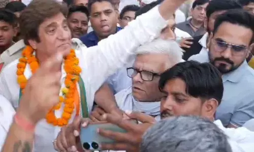 ELECTION NEWS-चुनाव के मैदान में में पुरी गरमाहट पैदा नहीं कर पाए बब्बर,गुड़गांव सीट पर मुकाबला कांग्रेस व भाजपा के बीच में ही होगा