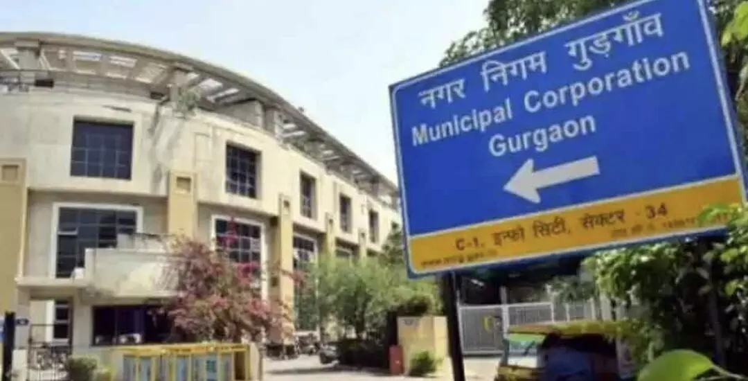 GURUGRAM NEWS-गुरुग्राम नगर निगम में मलबा घोटाला, कई अधिकारियों पर लटकी तलवार,करीब 50 लाख रुपये का घोटाला होने का है अंदेशा GURUGRAM NEWS-गुरुग्राम नगर निगम में मलबा घोटाला, कई अधिकारियों पर लटकी तलवार,करीब 50 लाख रुपये का घोटाला होने का है अंदेशा