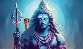 स्वयंभू, सर्वोच्च एवं शाश्वत हैं भगवान शंकर स्वयंभू, सर्वोच्च एवं शाश्वत हैं भगवान शंकर