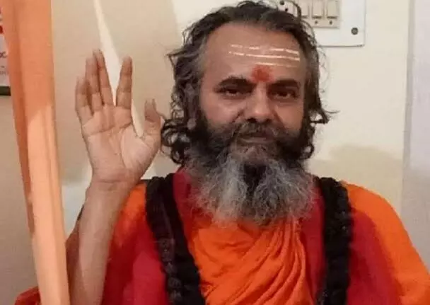 बलात्कारी को पब्लिक प्लेस पर फांसी की सजा का कानून बने - शंकराचार्य नरेंद्रानंद बलात्कारी को पब्लिक प्लेस पर फांसी की सजा का कानून बने - शंकराचार्य नरेंद्रानंद