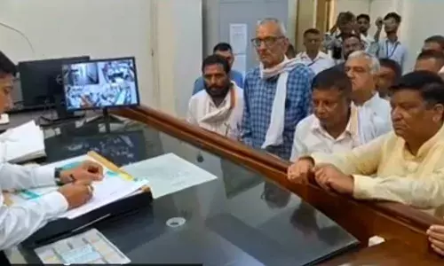 सुधीर चौधरी ने भूपेंद्र हुड्डा के आदेश पर अपना नामांकन वापिस लिया सुधीर चौधरी ने भूपेंद्र हुड्डा के आदेश पर अपना नामांकन वापिस लिया