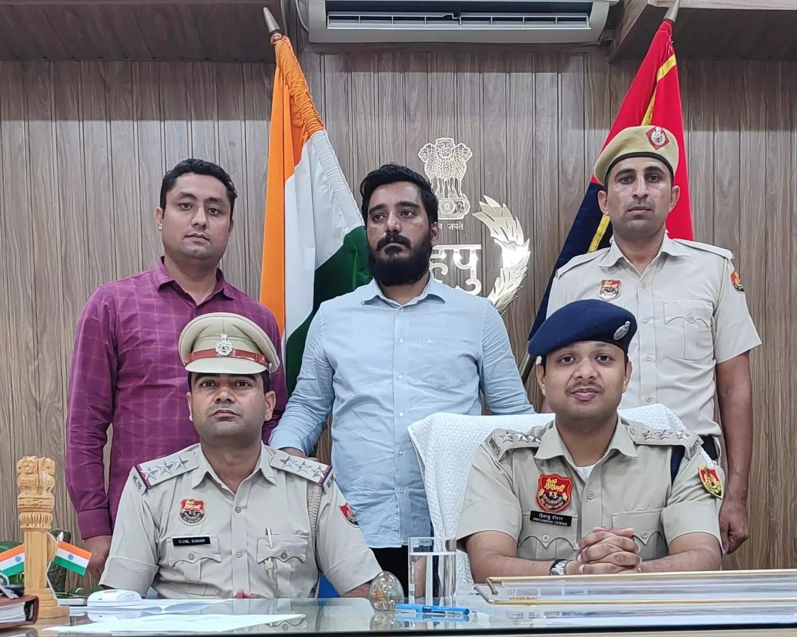 साईबर ठगी में संलिप्त आईसीआईसीआई बैंक का डिप्टी मैनेजर गिरफ्तार साईबर ठगी में संलिप्त आईसीआईसीआई बैंक का डिप्टी मैनेजर गिरफ्तार