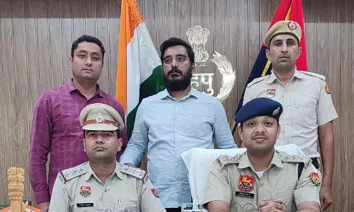 साईबर ठगी में संलिप्त आईसीआईसीआई बैंक का डिप्टी मैनेजर गिरफ्तार साईबर ठगी में संलिप्त आईसीआईसीआई बैंक का डिप्टी मैनेजर गिरफ्तार