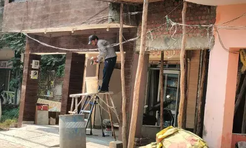 जीरकपुर में अवैध निर्माणकर्ता दिख रहे हैं डीसी के आदेशों को भी ठेंगा जीरकपुर में अवैध निर्माणकर्ता दिख रहे हैं डीसी के आदेशों को भी ठेंगा