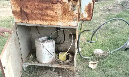 जीरकपुर नगर परिषद की बड़ी लापरवाही आई सामने जीरकपुर नगर परिषद की बड़ी लापरवाही आई सामने