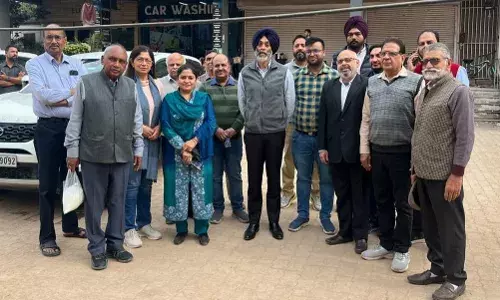 एडीसी मोहाली (युडी) द्वारा वीआईपी रोड का किया गया दौरा एडीसी मोहाली (युडी) द्वारा वीआईपी रोड का किया गया दौरा