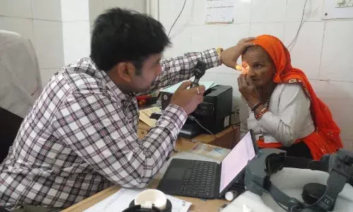 आंखों के विशेषज्ञ डॉक्टर सुशांत शर्मा का आंखें खोल देने वाला काम ! आंखों के विशेषज्ञ डॉक्टर सुशांत शर्मा का आंखें खोल देने वाला काम !