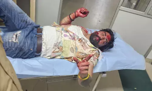 डेराबस्सी में दो गुटों के बीच पुरानी सियासी रंजिश के चलते खूनी झड़प डेराबस्सी में दो गुटों के बीच पुरानी सियासी रंजिश के चलते खूनी झड़प