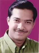 चिकित्सक: हर हारी हुई उम्मीद का अंतिम प्रहरी चिकित्सक: हर हारी हुई उम्मीद का अंतिम प्रहरी