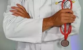 भारत में भ्रष्टाचार की दवाइयों से जहर बनती डॉक्टर फैक्ट्री
