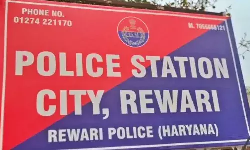 खून से लथपथ रात भर तड़पती रही महिला खून से लथपथ रात भर तड़पती रही महिला