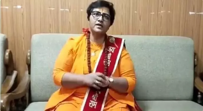 लड़कियों की टाँगे तोड़ दो मालेगांव बम धमाकों की अपराधी कथित साध्वी प्रज्ञा सिंह ठाकुर लड़कियों की टाँगे तोड़ दो मालेगांव बम धमाकों की अपराधी कथित साध्वी प्रज्ञा सिंह ठाकुर