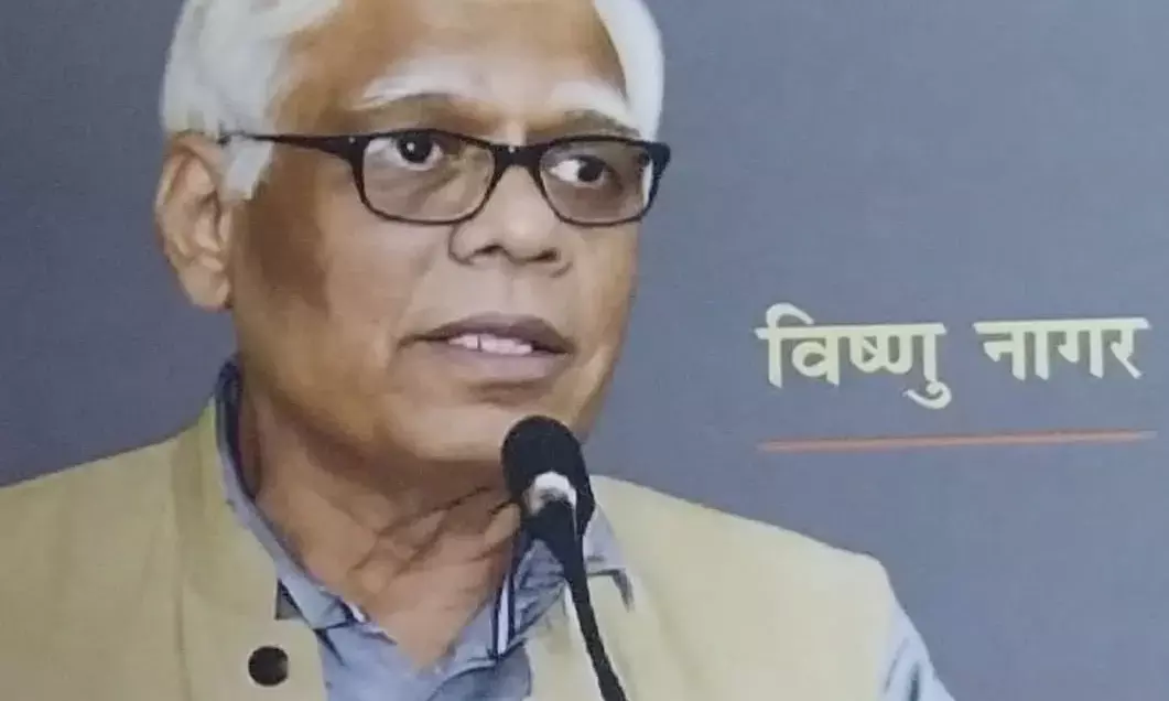 भारत का नेतृत्व नान-बायोलॉजिकल अवतारी पुरुष के हाथ में भारत का नेतृत्व नान-बायोलॉजिकल अवतारी पुरुष के हाथ में