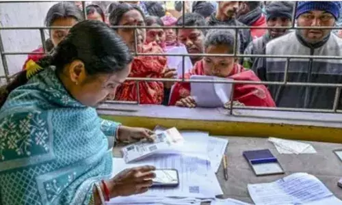 लोकतांत्रिक गणराज्य भारत के सामने अस्तित्व का संकट, क्या खतरे में है भारतीय लोकतंत्र?